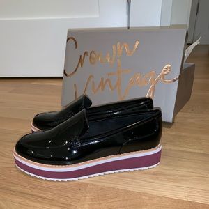 Crown Vintage Mireicia Platform Loafer